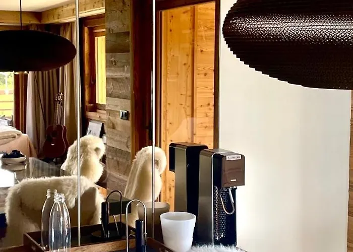 Standing - 2 To 8 People - Mont D'arbois